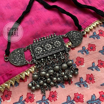 Floral Tribe Ghungroo Choker